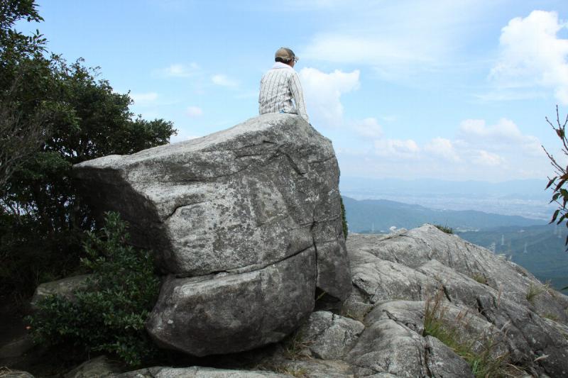 鬼ヶ鼻岩